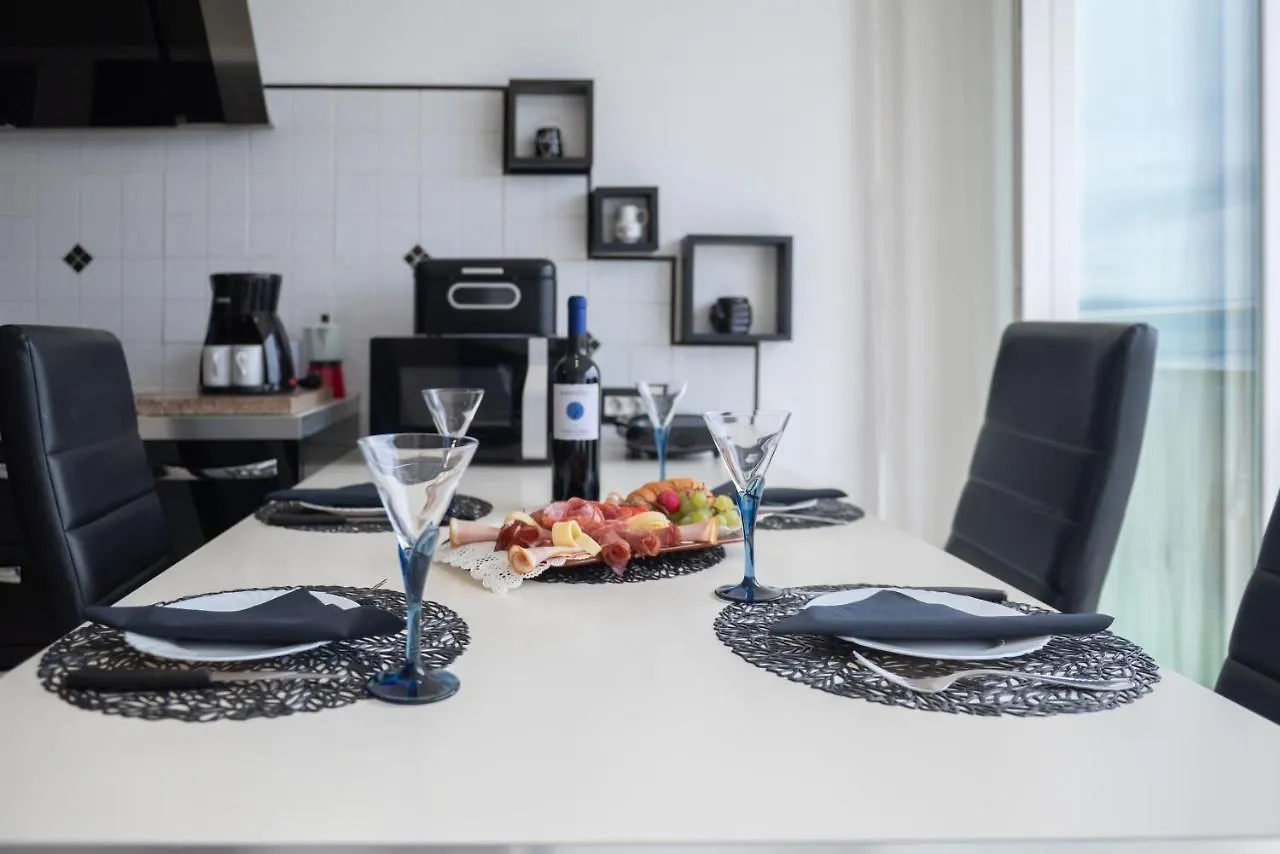 Be Happy Apartment Rijeka 0*,  Croatia