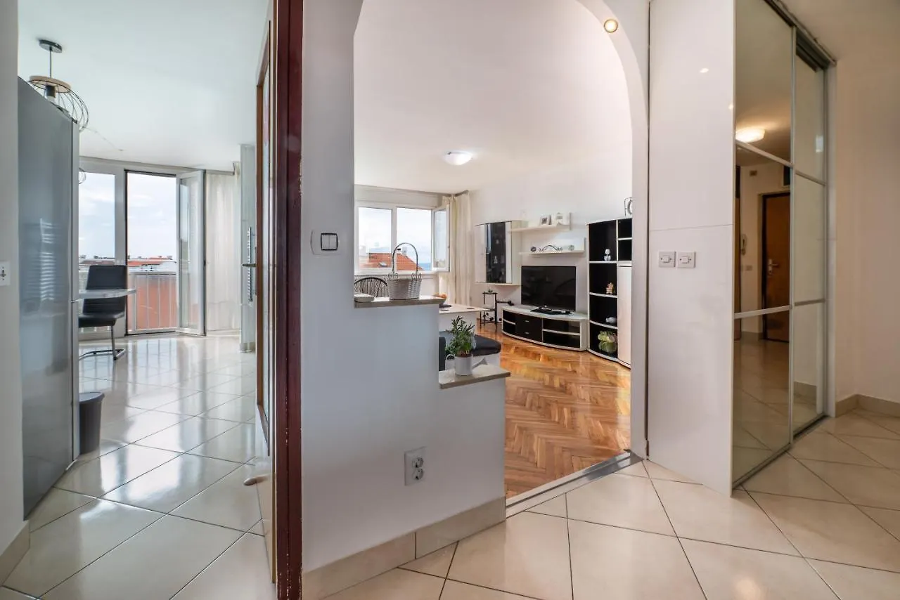 Be Happy Apartment Rijeka